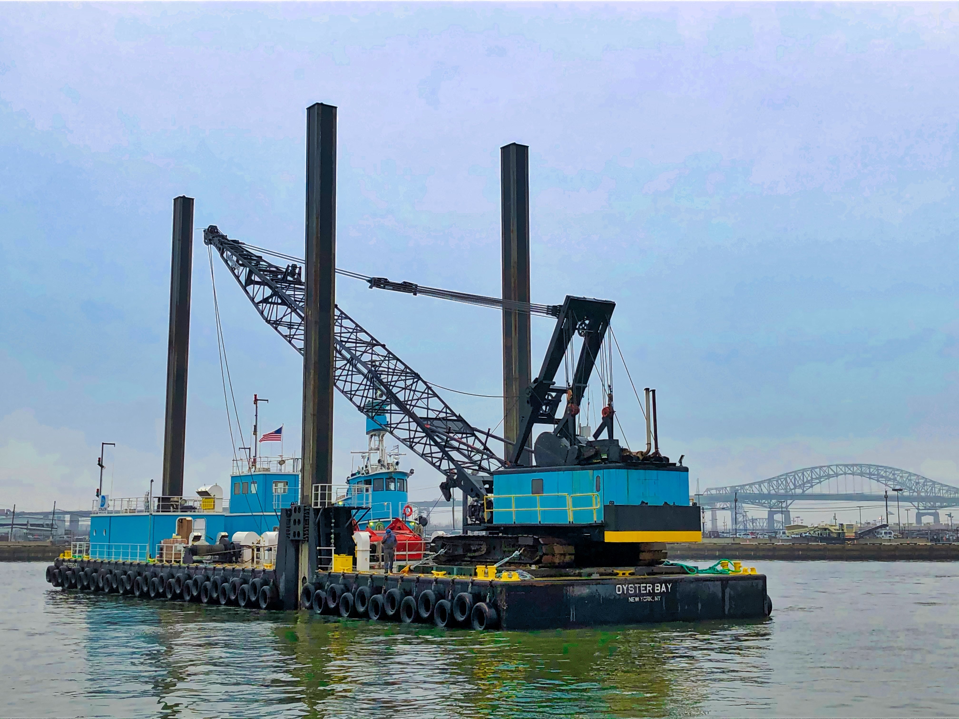 Donjon Marine clamshell dredge - Oyster Bay